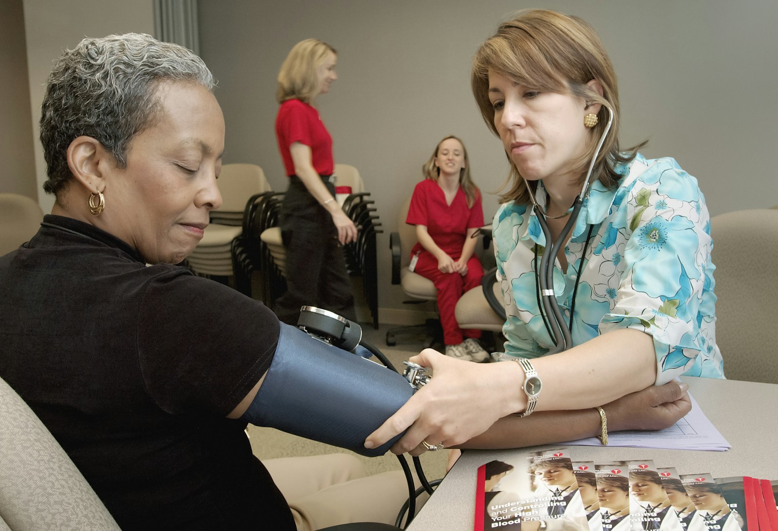 Female physician providing a women's-health checkup